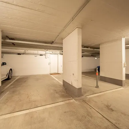 Eden C By Vacations, Exklusive Mit Terrasse & Parkplatz Im Zentrum Appartement *
